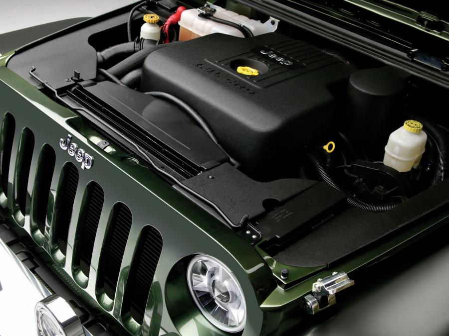  Jeep Gladiator Concept 2005 года  (фото 28 из 30)